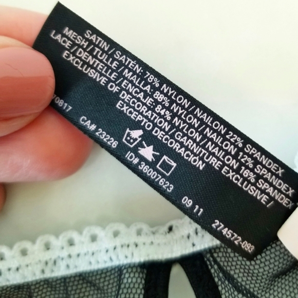 Victoria's Secret Vintage Sexy little Things Rhinestone Crystal Keyhole PantyNWT - Picture 12 of 16